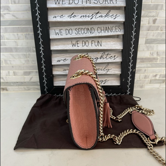 ❌SOLD❌GUCCI Microguccissima Mini Emily Shoulder Bag Pink - Picture 5 of 9